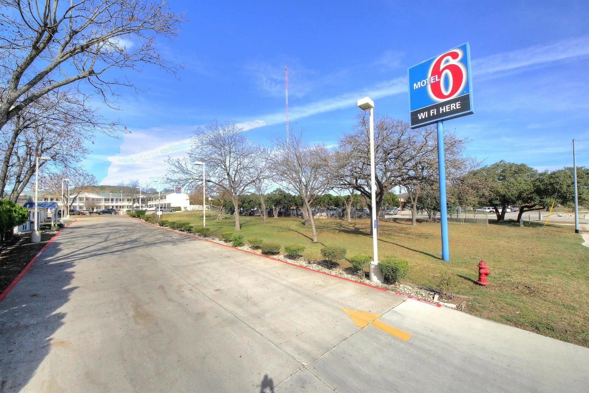 Motel 6-Kerrville, Tx エクステリア 写真